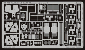 Eduard 35795 Sd. Kfz.251/7 Ausf. C Pioneerwagen 1/35 Dragon – immagine 2