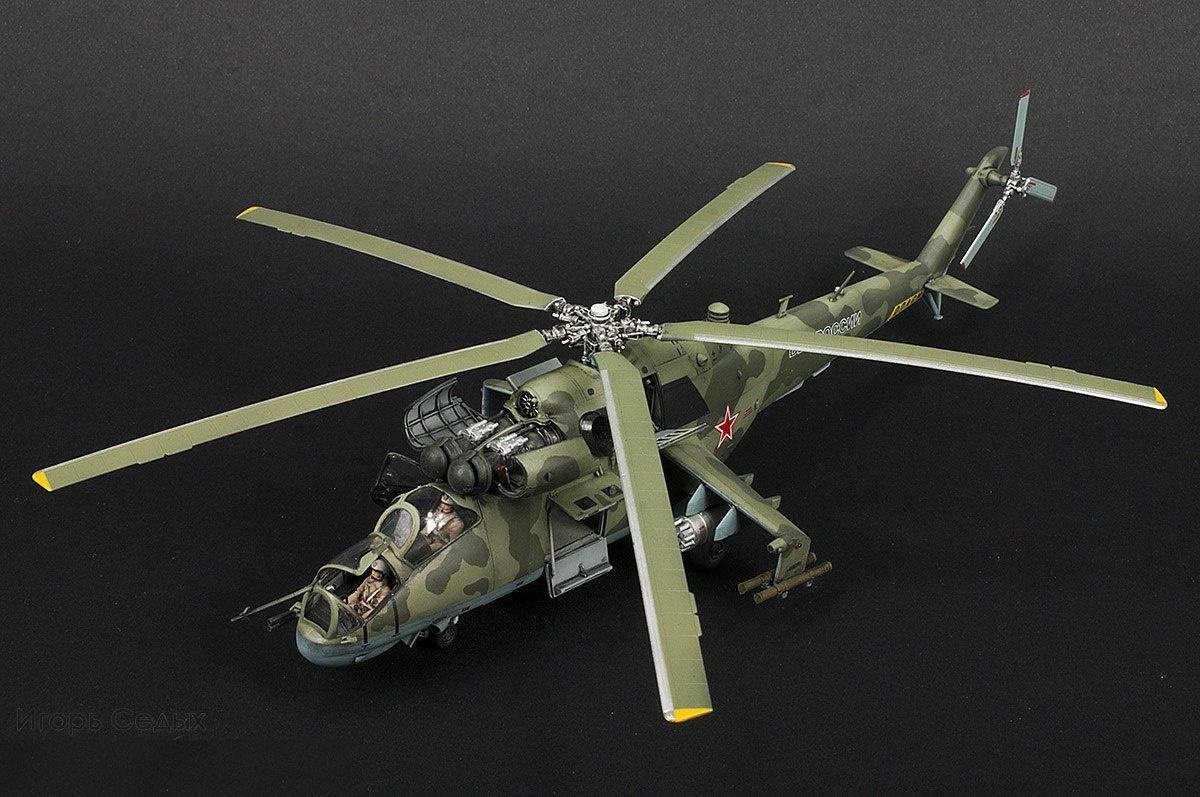 Zvezda 7315 MI-24P HIND SOVIET ATTACK HELICOPTER 1/72 – imagen 4