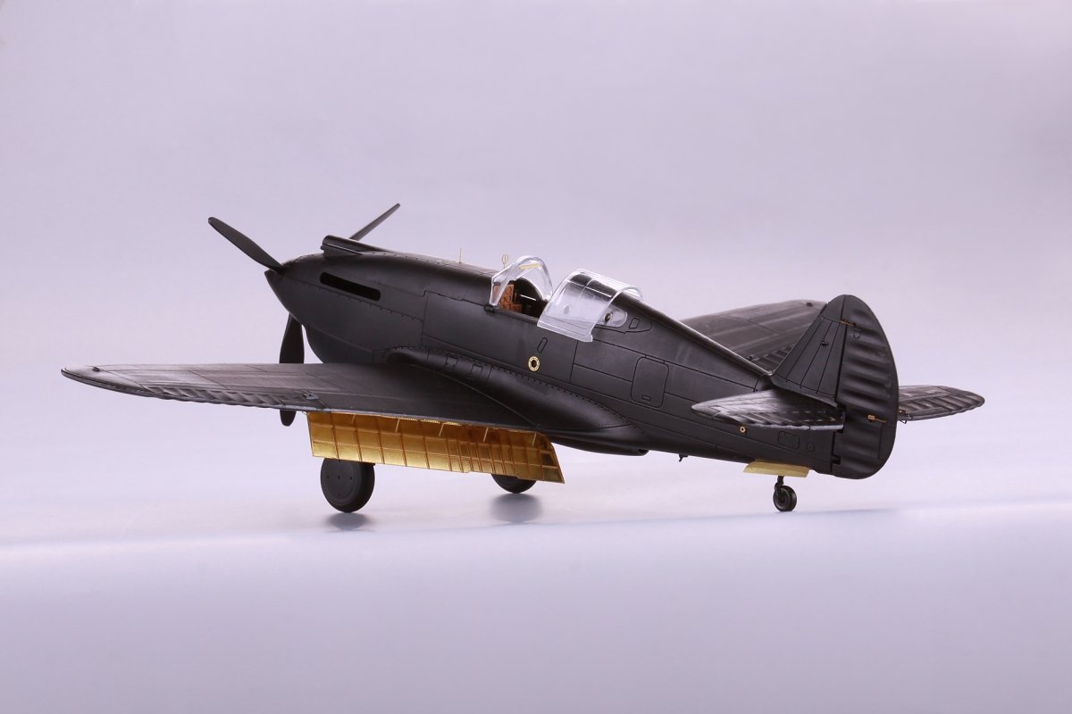 Eduard 49807 P-40C BRONCO 1/48 – image 13