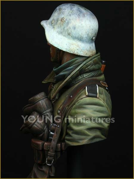 Young Miniatures YM1825 German Infantry Russian Front WWII 1/10 – imagen 6