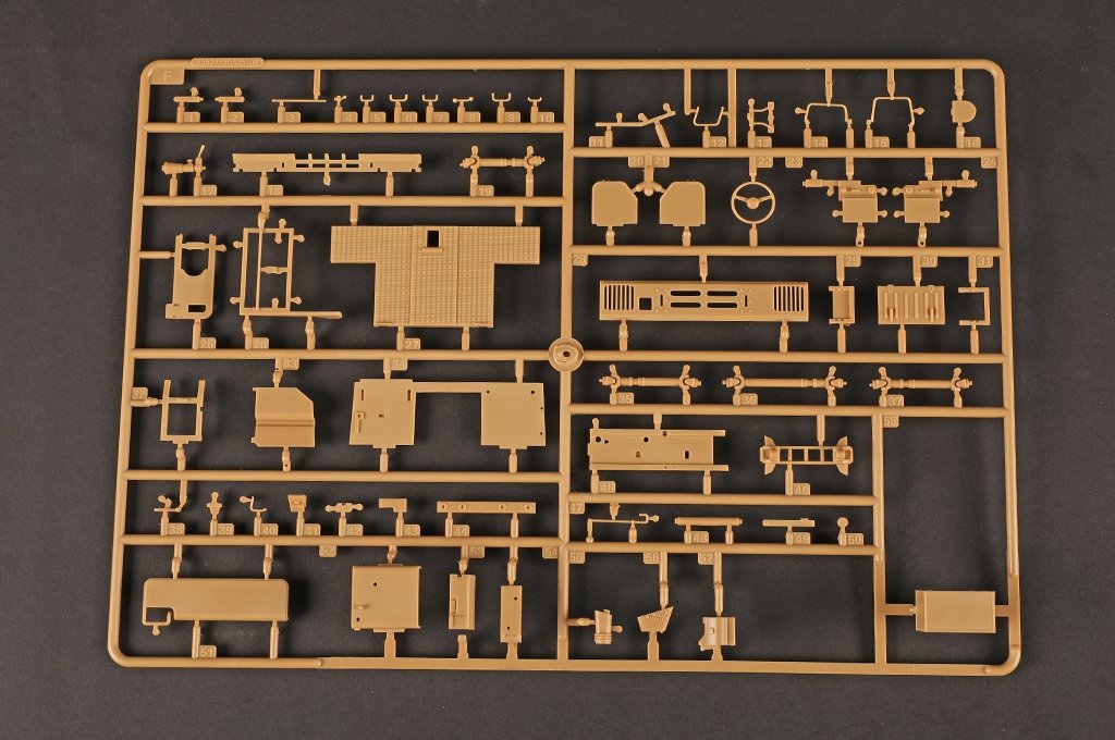I Love Kit 63528 M1014 W/M2042A1 GLCM TEL 1/35 – image 11