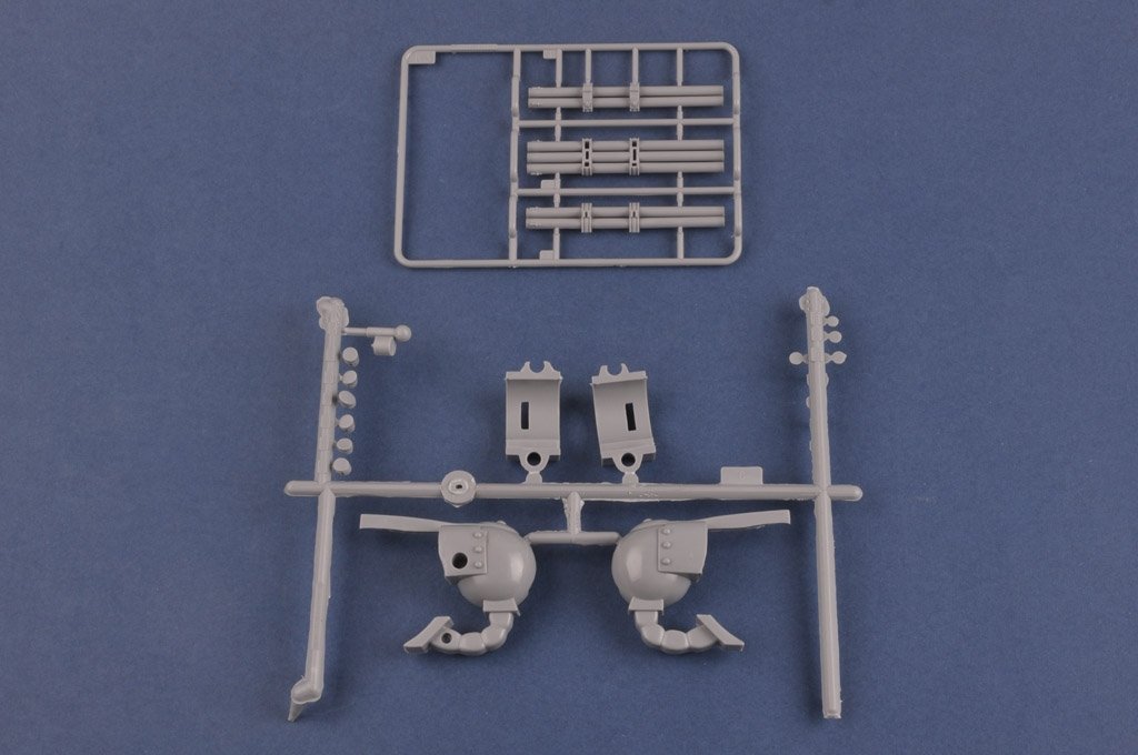 Hobby Boss 81807 UH-1 HUEY B/C 1/18 – imagen 6