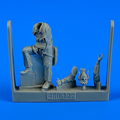 Aerobonus 480127 Pilote de l&amp;#39;US Navy Seconde Guerre mondiale - Théâtre du Pacifique 1/48