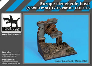 Black Dog D35115 Socle de ruine de rue européenne 1/35