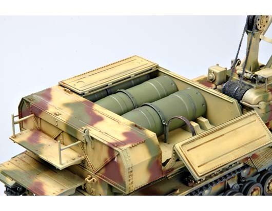 Trumpeter 00363 Allemand Pz.Kpfw IV Ausf F Fahrgestell (1/35) – image 4