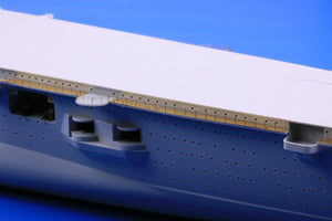 Eduard 53205 DKM Graf Zeppelin pt.2 railings TRUMPETER 1/350 – imagen 3