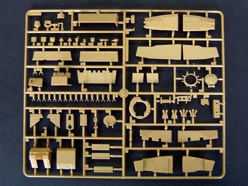 Trumpeter 00323 British Challenger 2 MBT (OP. Telic) Iraq 2003 1/35 – imagen 11