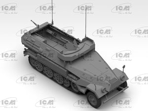 ICM 35105 Beobachtungspanzerwagen Sd.Kfz.251/18 Ausf.A WWII German Observation Vehicle with crew 1/35 – immagine 7
