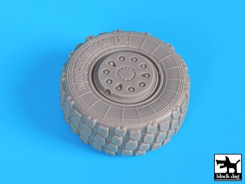Black Dog T35195 Fennek wheels accessories set 1/35 – imagen 3