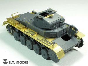 ET modèle E35-186 WWII allemand Pz.Kpfw.II Ausf.A/B/C Fenders (pour TAMIYA 35292) (1/35) – image 2