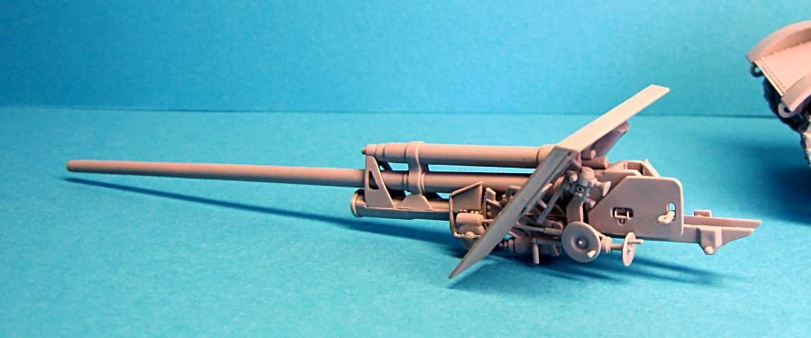Mirror Models 35202 RUSSIAN ZIS 30 SPG 1/35 – Bild 3