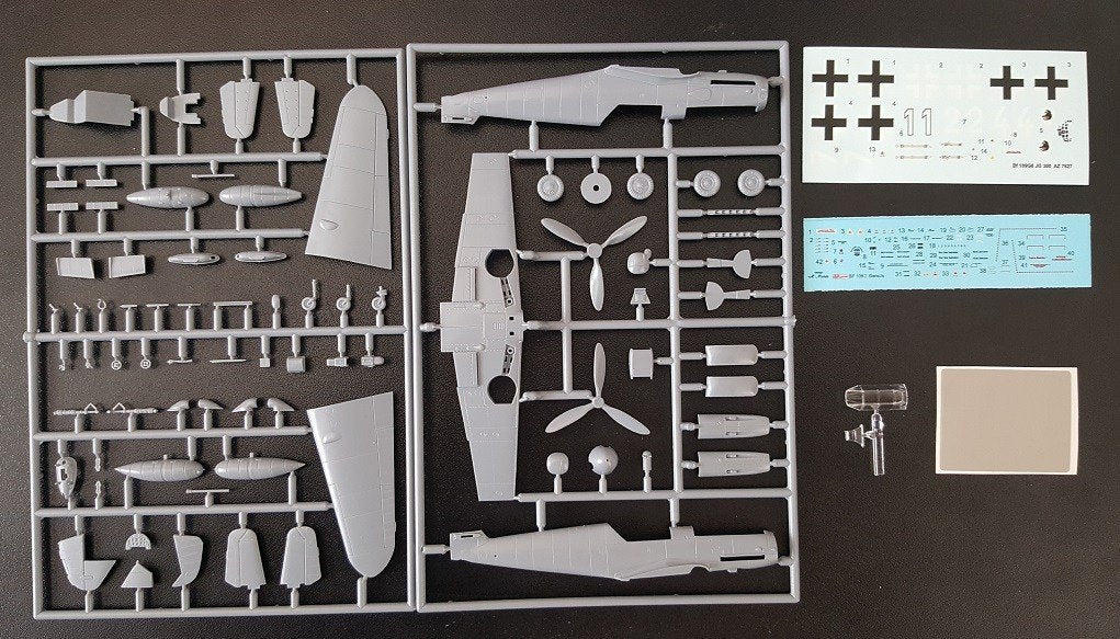 AZ Modèle AZ7627 Bf 109G-6 JG.300 1/72 – image 2