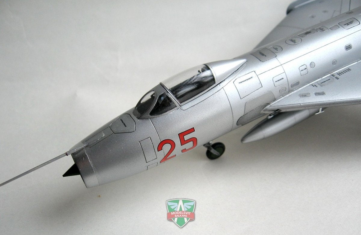 Modelsvit 72006 Sukhoi Su-7B 1/72 – image 6