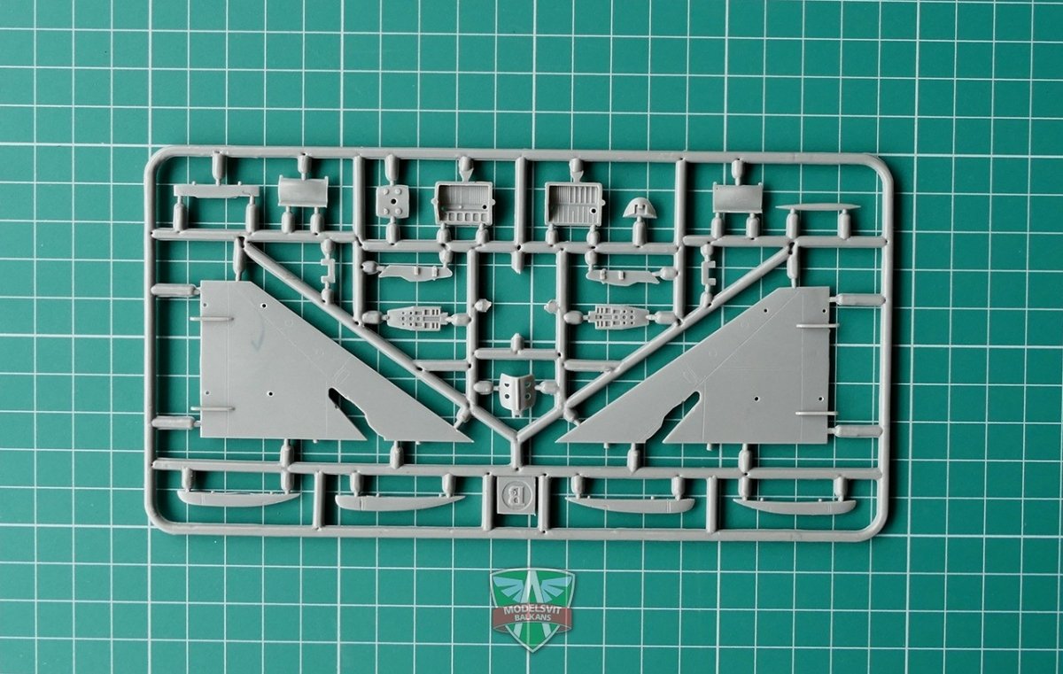 Modelsvit 72003 Analog A-144-1 (MiG21 prototype #1) 1/72 – Bild 6