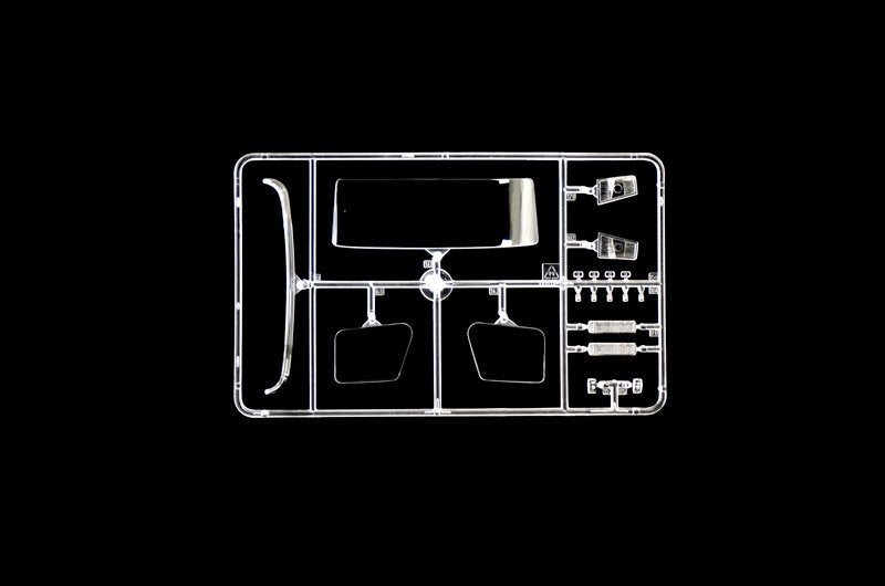 Italeri 3907 VOLVO FH16 520 SLEEPER CAB – immagine 9