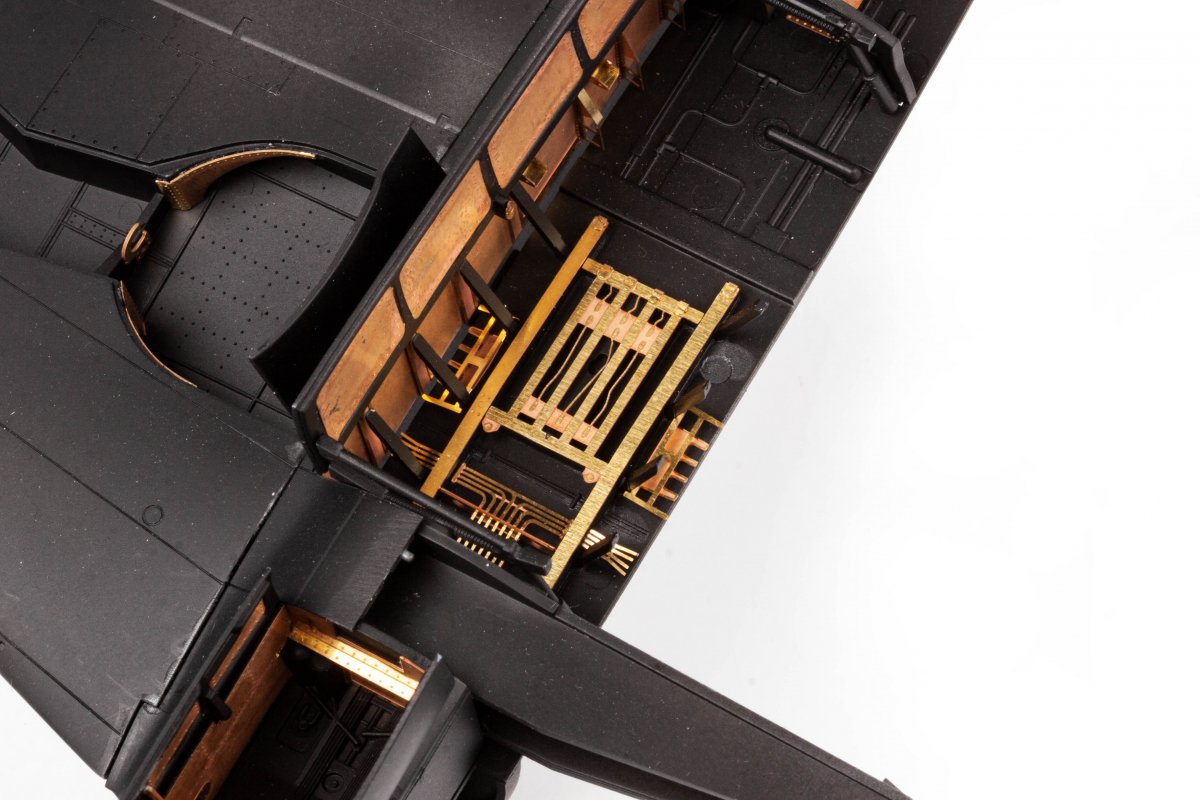 Eduard 481115 Do 335A bomb bay TAMIYA 1/48 – imagen 4
