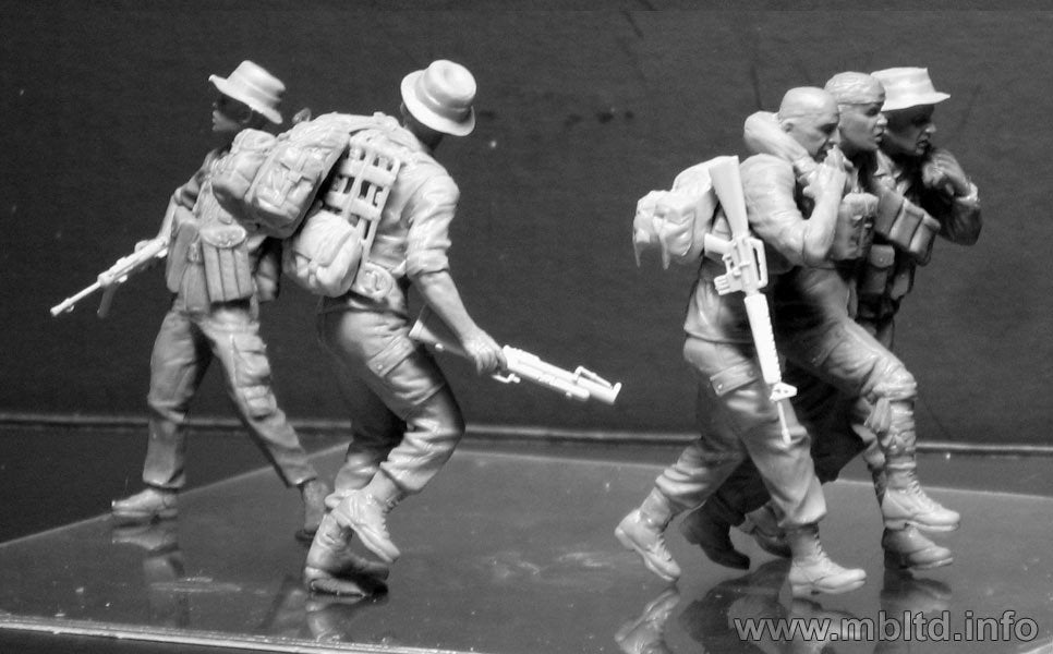Master Box 35107 HEAD FOR THE HUEY VIETNAM1/35 – Bild 6
