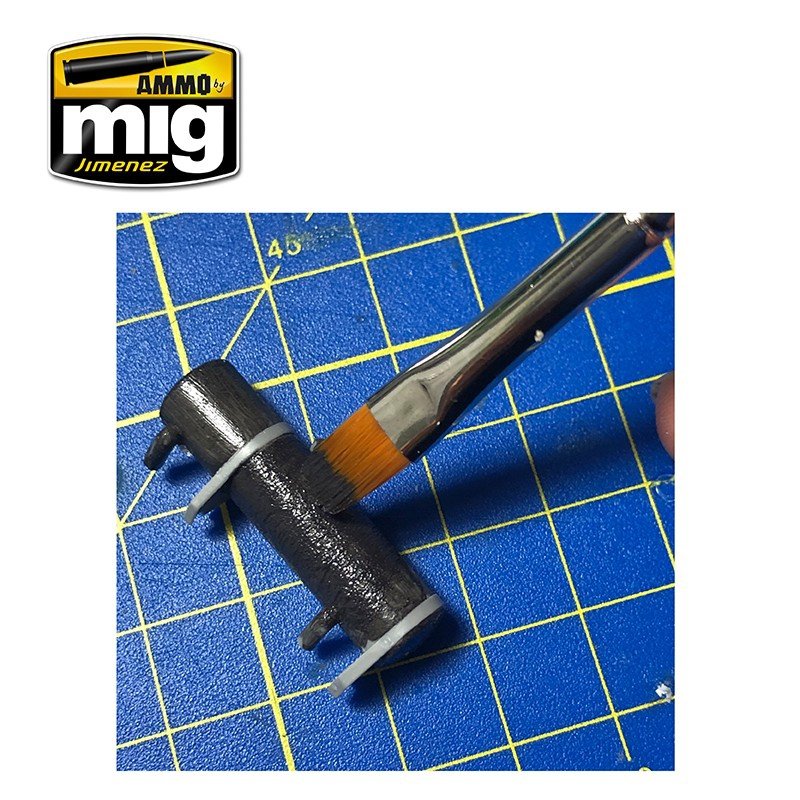 Ammo of Mig 2034 ANTI-SLIP PASTE - BLACK COLOR FOR 1/72 &amp;amp; 1/48 – image 8