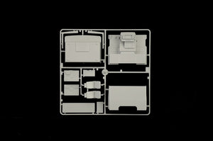 Italeri 3945 VOLVO F16 Globetrotter Canvas Truck with elevator 1/24 – imagen 11