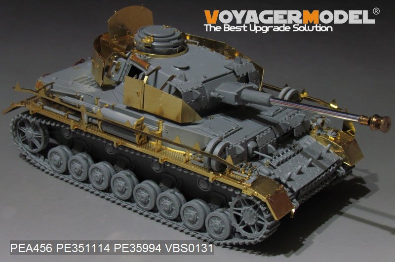 Voyager Model PEA456 WWII German Panzer.IV Ausf.H-J Late Version Schurzen (GP) 1/35 – imagen 3