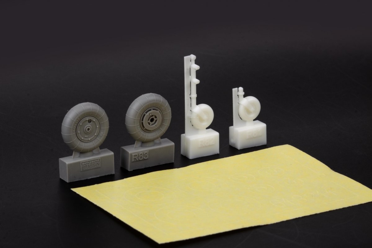 Eduard 648914 Bf 109K-4 wheels EDUARD 1/48 – immagine 4