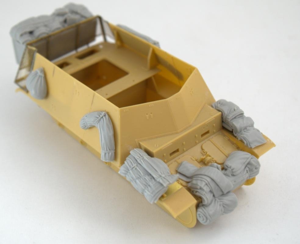 Panzer Art RE35-481 Stowage set for “Marder” IID 1/35 – imagen 2