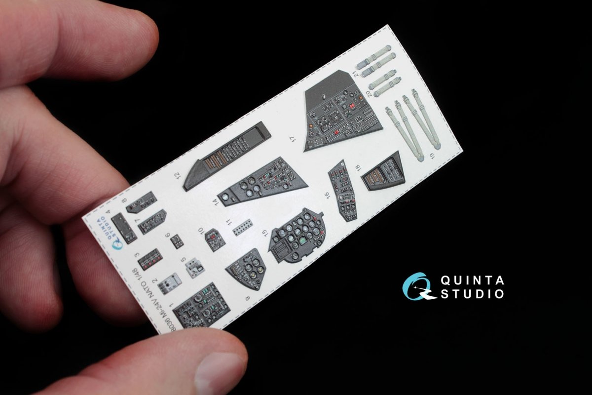 Quinta Studio QD48036 Mi-24V NATO (black panels) 3D-Printed &amp;amp; coloured Interior on decal paper (for Zvezda kit) 1/48 – Bild 4