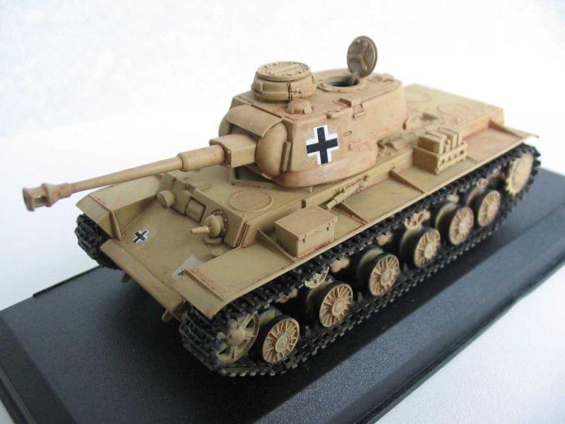 PST 72027 Pz.Kpfw. 753(r) Heavy Tank 1/72 – imagen 4