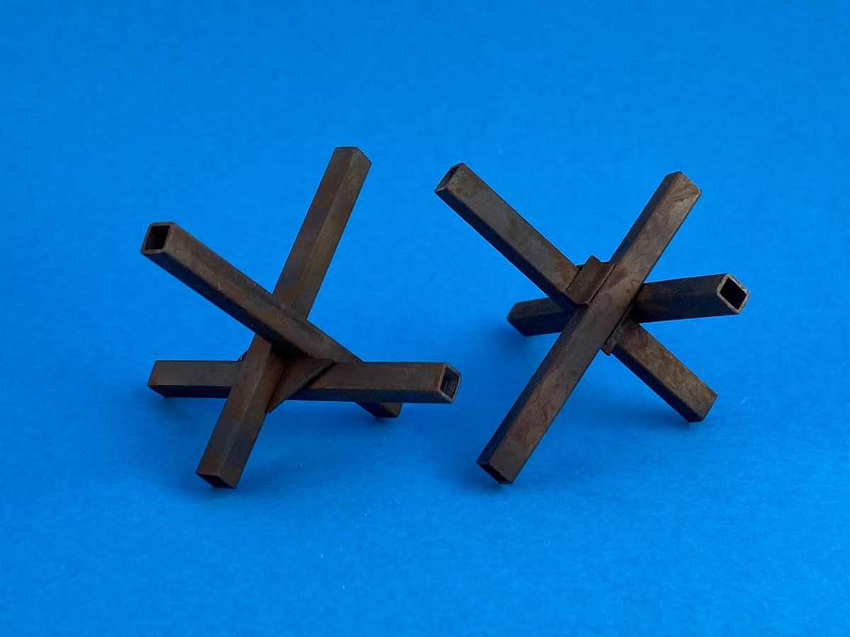 Point of no Return 3522015 Barykada przeciwczołgowa typu jeż 2 1/35 – Bild 5