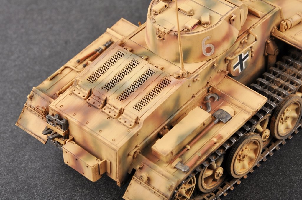 Hobby Boss 83805 German Pzkpfw.I Ausf.F (VK18.01) Late 1/35 – imagen 12