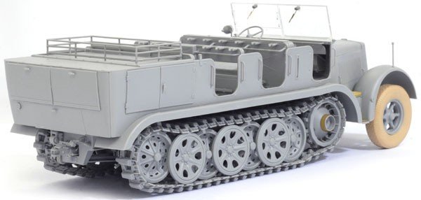 Dragon 6466 8T HALFTRACK Initial Production 1/35 – imagen 6