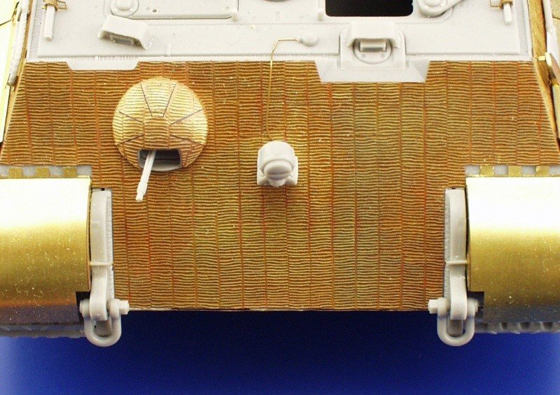 Eduard 35699 Zimmerit Roi Tigre Henschel 1/35 Dragon – image 2