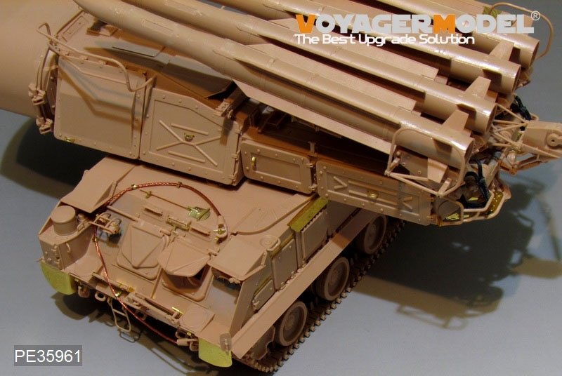 Kit de modernisation Voyager Model PE35961 pour système de missiles de défense aérienne russe moderne 9K37M1 BUK, compatible avec le modèle MENG SS-014 au 1/35 – image 16