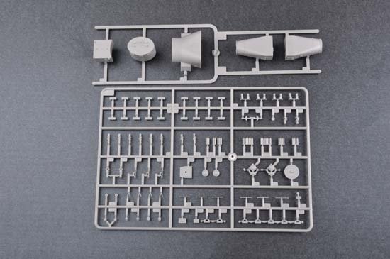 Trumpeter 03706 USS Iowa BB-61 1/200 – immagine 17