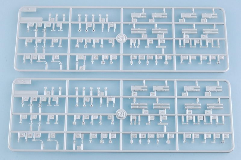 Trumpeter 05723 Ukraine Navy Slava Class Cruiser Vilna Ukraina 1/700 – immagine 8