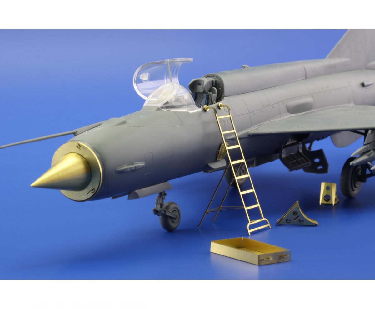 Eduard SIN64816 MiG-21PF 1/48 (Eduard) – imagen 8