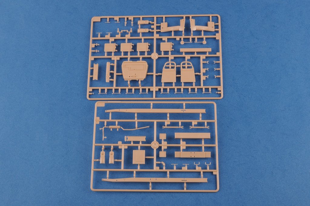 Hobby Boss 83831 US GMC CCKW-352 Steel Cargo Truck 1/35 – imagen 10