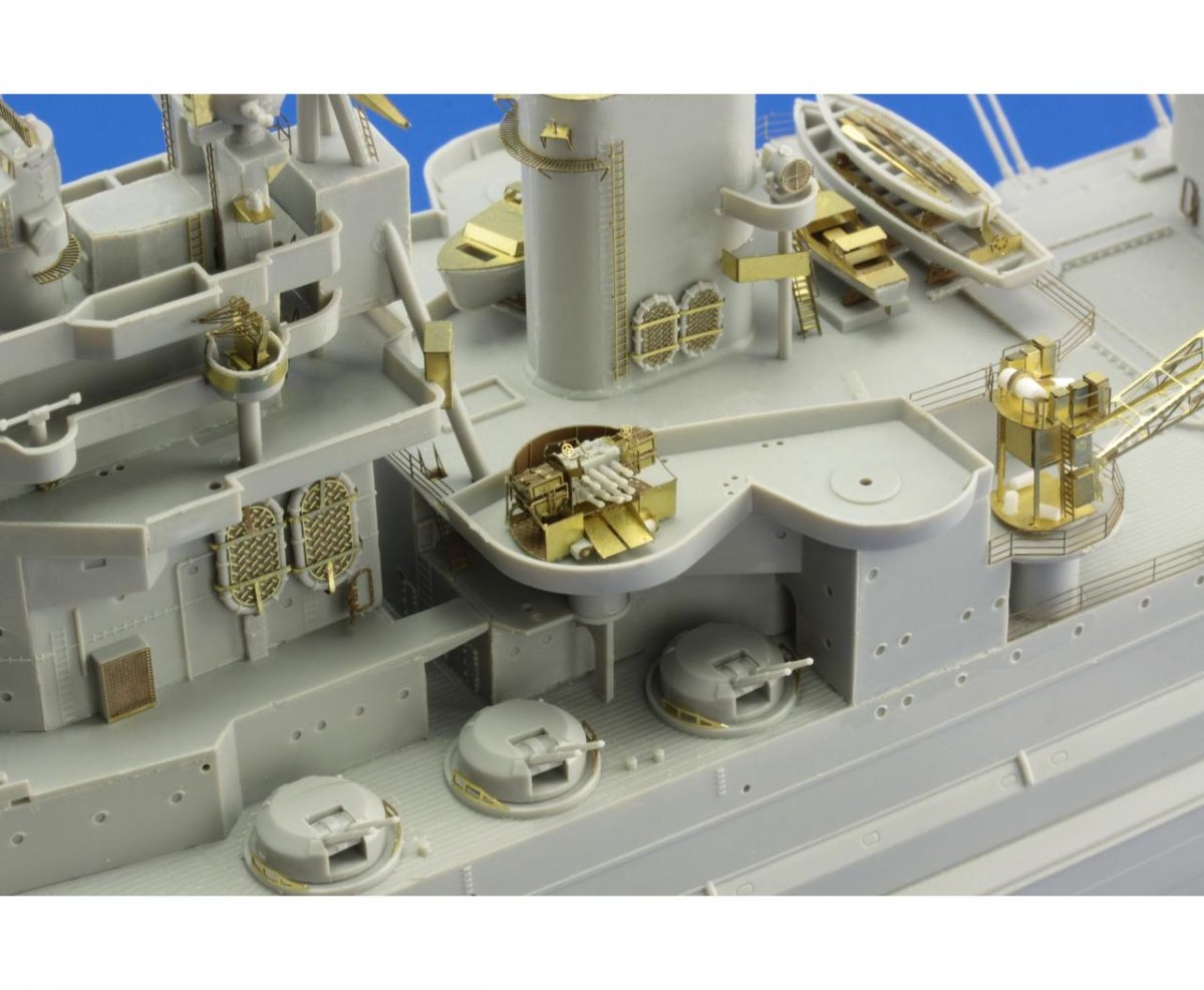 Eduard 53149 HMS Queen Elizabeth 1943 pt 5 - deck &amp;amp; main batteries TRUMPETER 1/350 – immagine 9