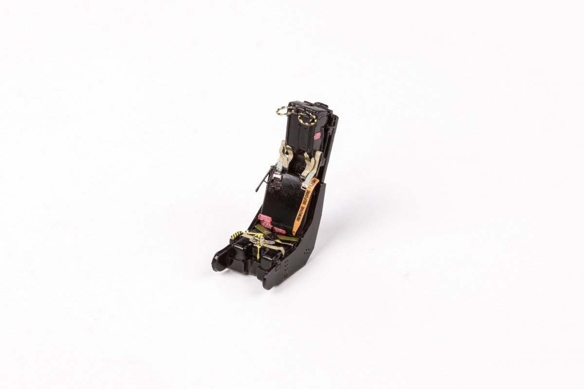 Eduard FE1174 Harrier GR.1/3 seatbelts STEEL KINETIC 1/48 – immagine 2