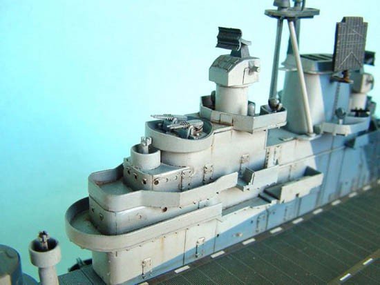 Trumpeter 05603 Porte-avions américain CV-10 Yorktown 1944 (1/350) – image 6