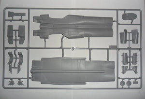 ICM 48902 MiG-25 RB, avion de reconnaissance soviétique (1/48) – image 9