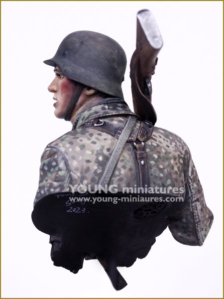 Young Miniatures YM1895 Jeune soldat allemand Seconde Guerre mondiale 1/10  – image 3