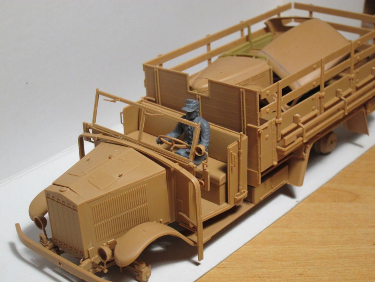 ICM 35642 German Drivers (1939-1945) (4 figures) 1/35 – imagen 4