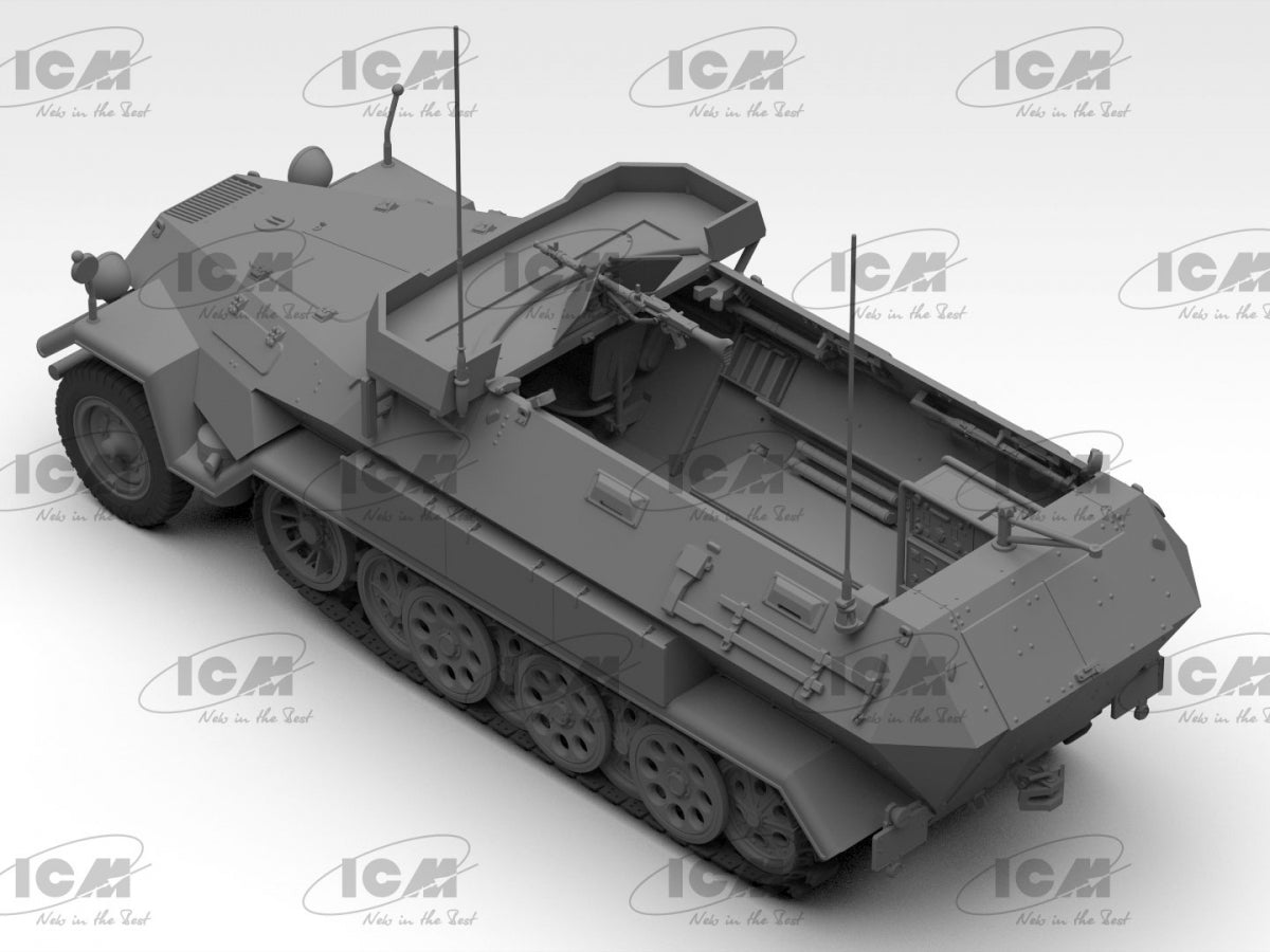 ICM 35105 Beobachtungspanzerwagen Sd.Kfz.251/18 Ausf.A WWII German Observation Vehicle with crew 1/35 – immagine 6