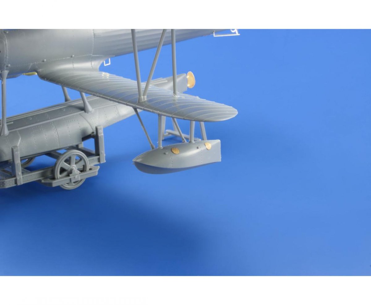 Eduard 49771 E8N1 Dave HASEGAWA 1/48 – imagen 4