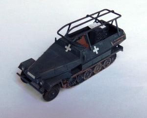 Premier à combattre le PL043 Hanomag 251/6 Ausf. Un (1/72) – image 2