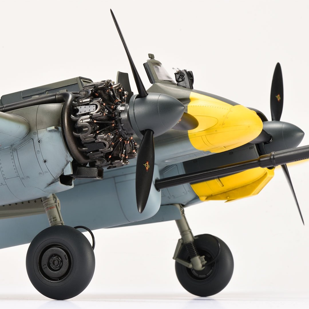 Zoukei-Mura SWS3219 Henschel Hs 129 B-3 1/32 – imagen 5