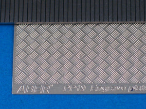Aber PP19 Plytka ryflowana (140x77mm) Wzor wspolczesny 5x5 linii 1/24/25