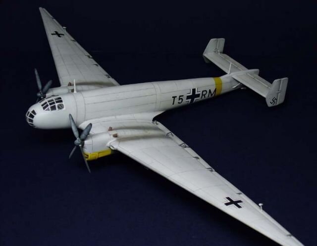 RS Models 92277 Junkers Ju 86R 1/72 – image 7