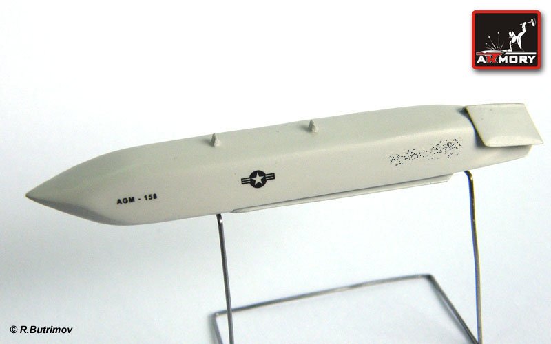 Armory Models ACA4802 AGM-158 JASSM US Air-Ground guided missile 1/48 – Bild 2